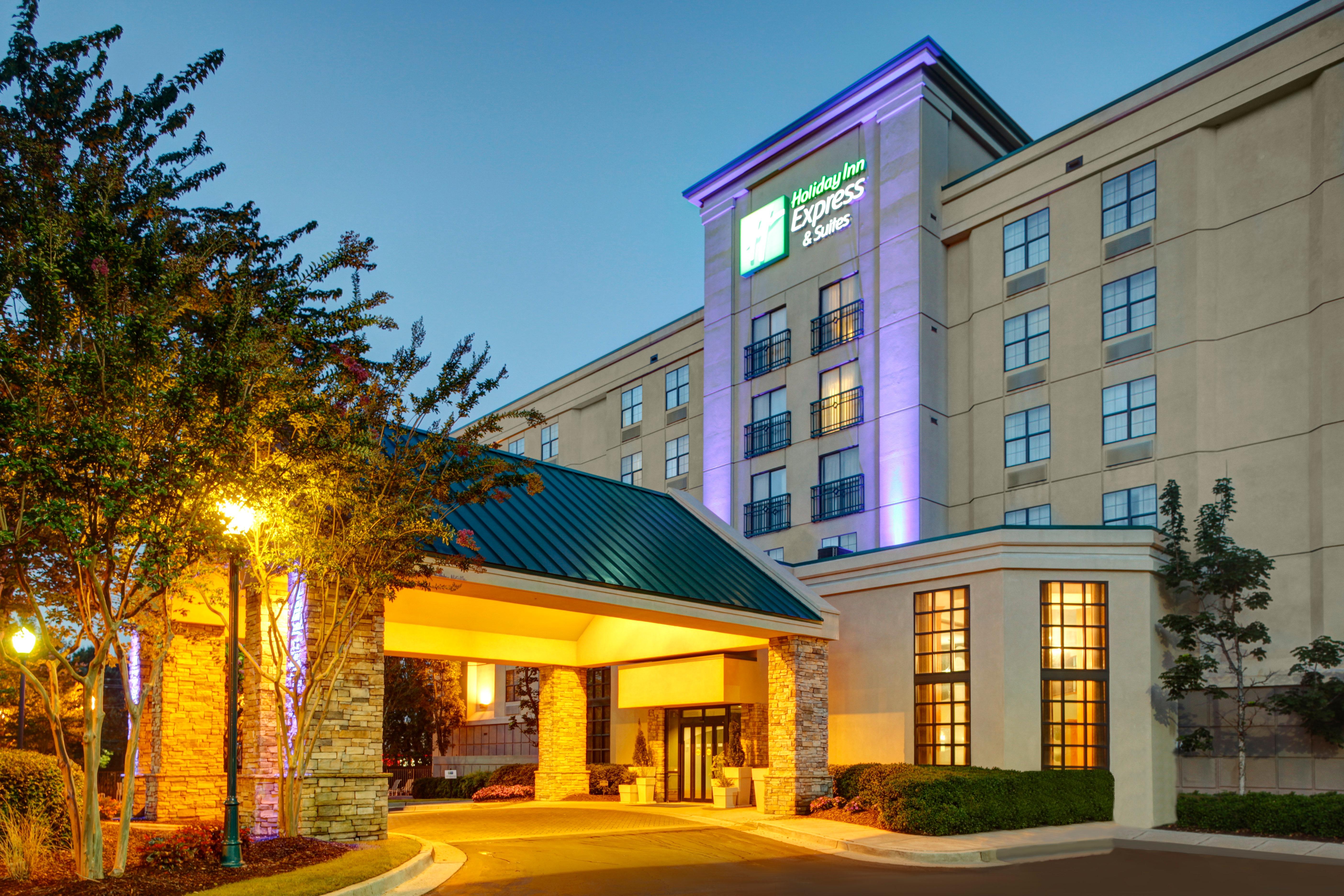 Holiday Inn Express Hotel & Suites Atlanta Buckhead By Ihg מראה חיצוני תמונה