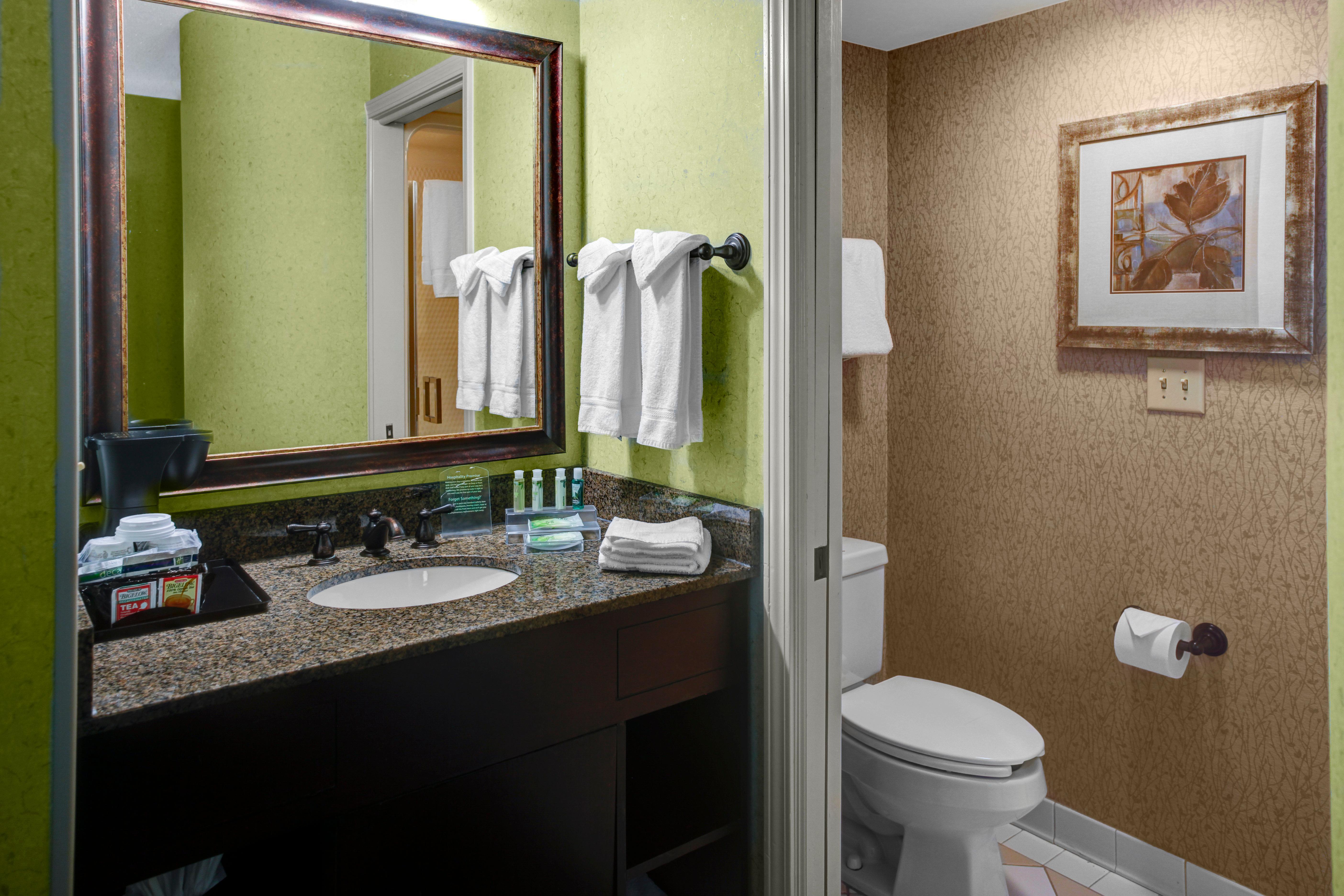 Holiday Inn Express Hotel & Suites Atlanta Buckhead By Ihg מראה חיצוני תמונה